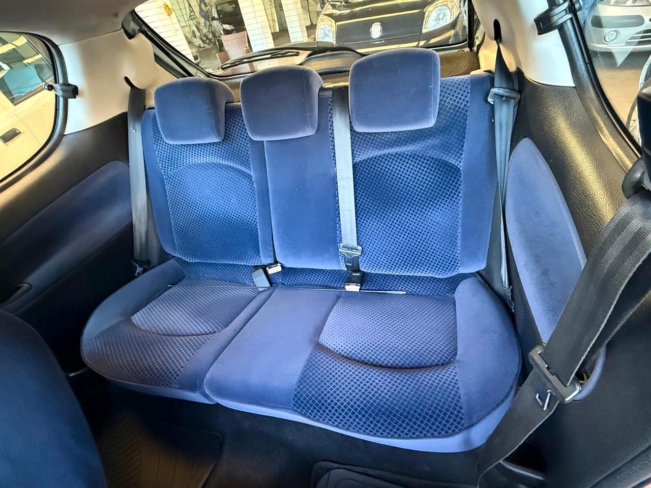 Peugeot 206 1.4 3p. aut. XT