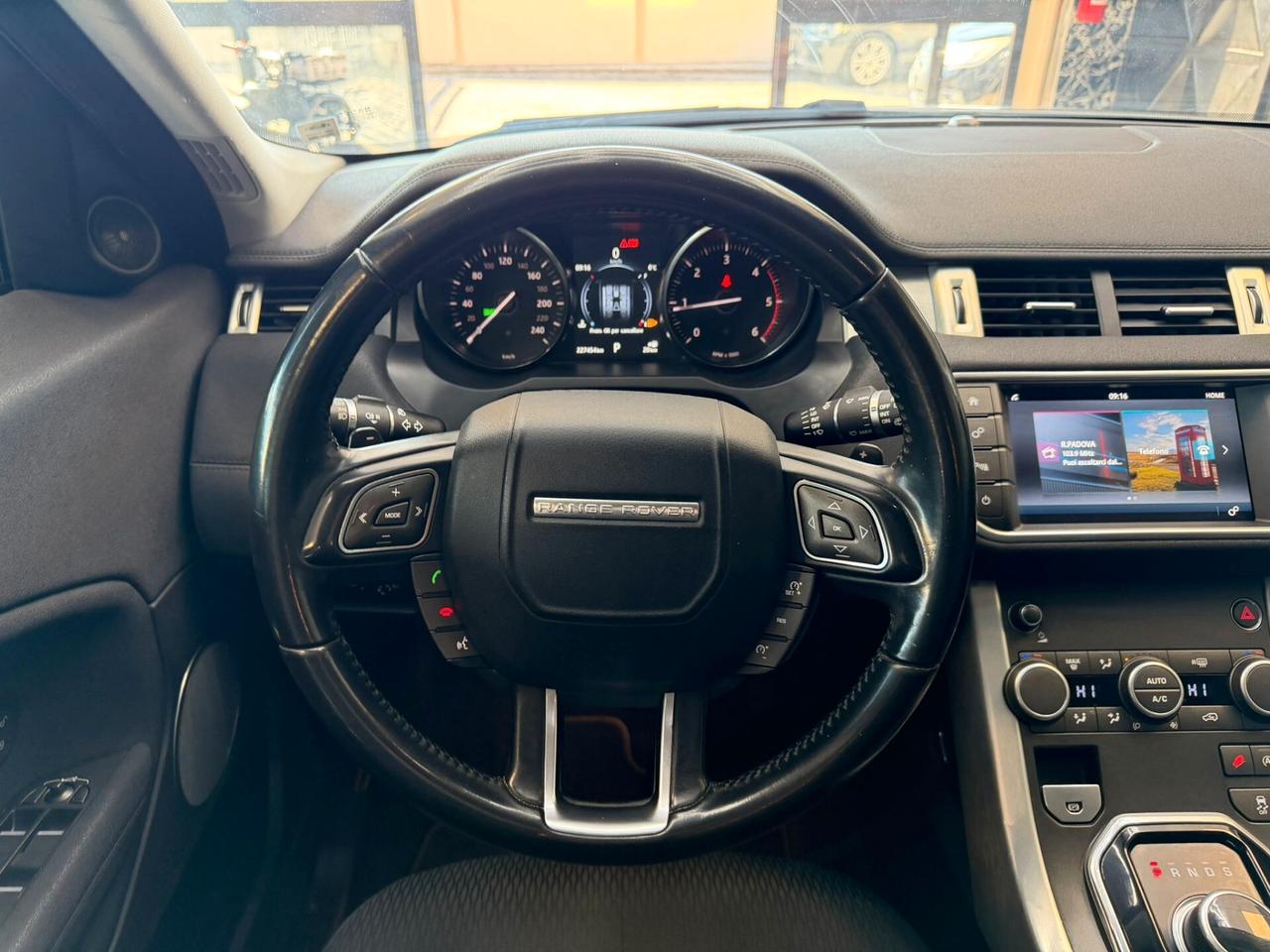 Land Rover Range Evoque 2.0 TD4 150 CV 5p. Business