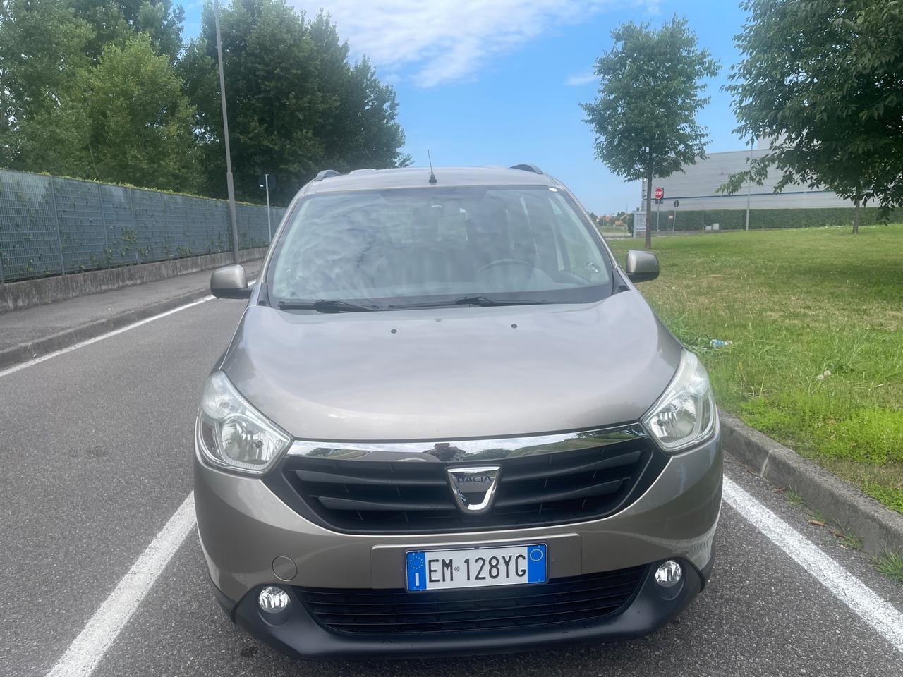 Dacia Lodgy Dacia Lodgy, euro 5b, anno 2013, 7 posti, 137.000 km!
