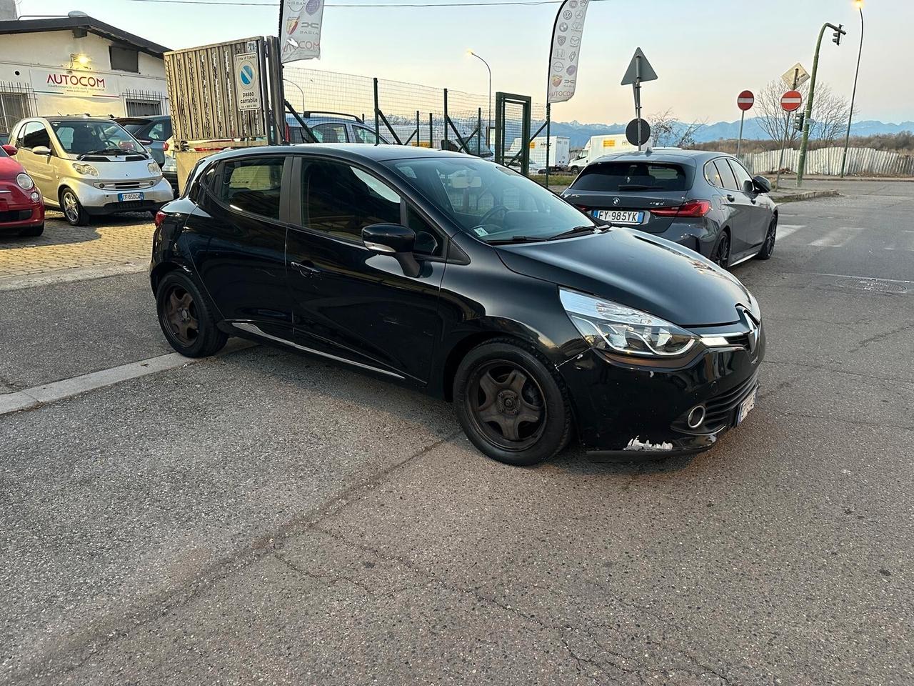 Renault Clio 1.2 75CV 5 porte Live