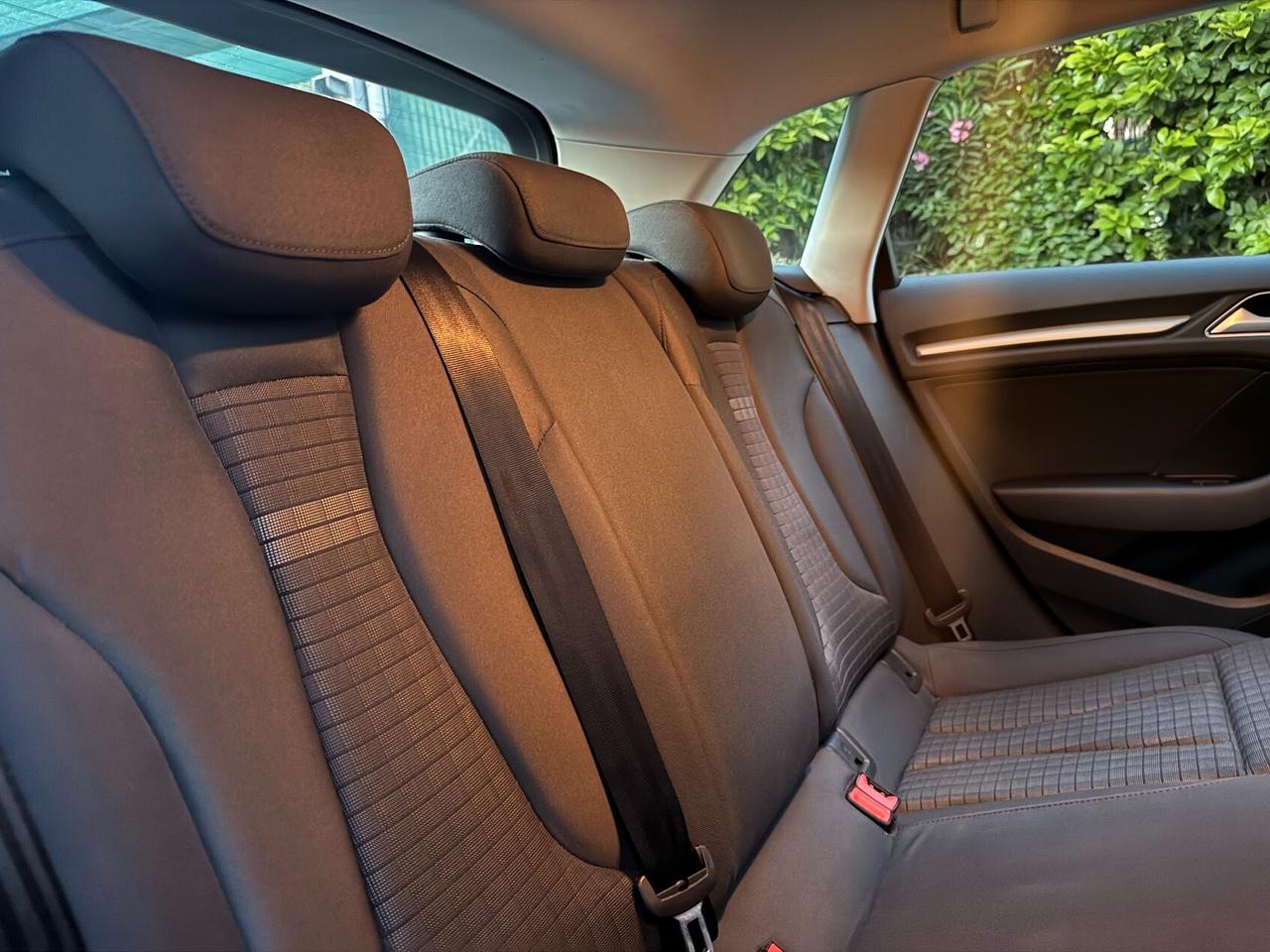 Audi A3 1.6 TDI S tronic Ambition