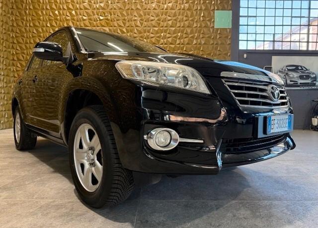 Toyota RAV 4 RAV4 2.2 D-4D 150 CV DPF Exclusive