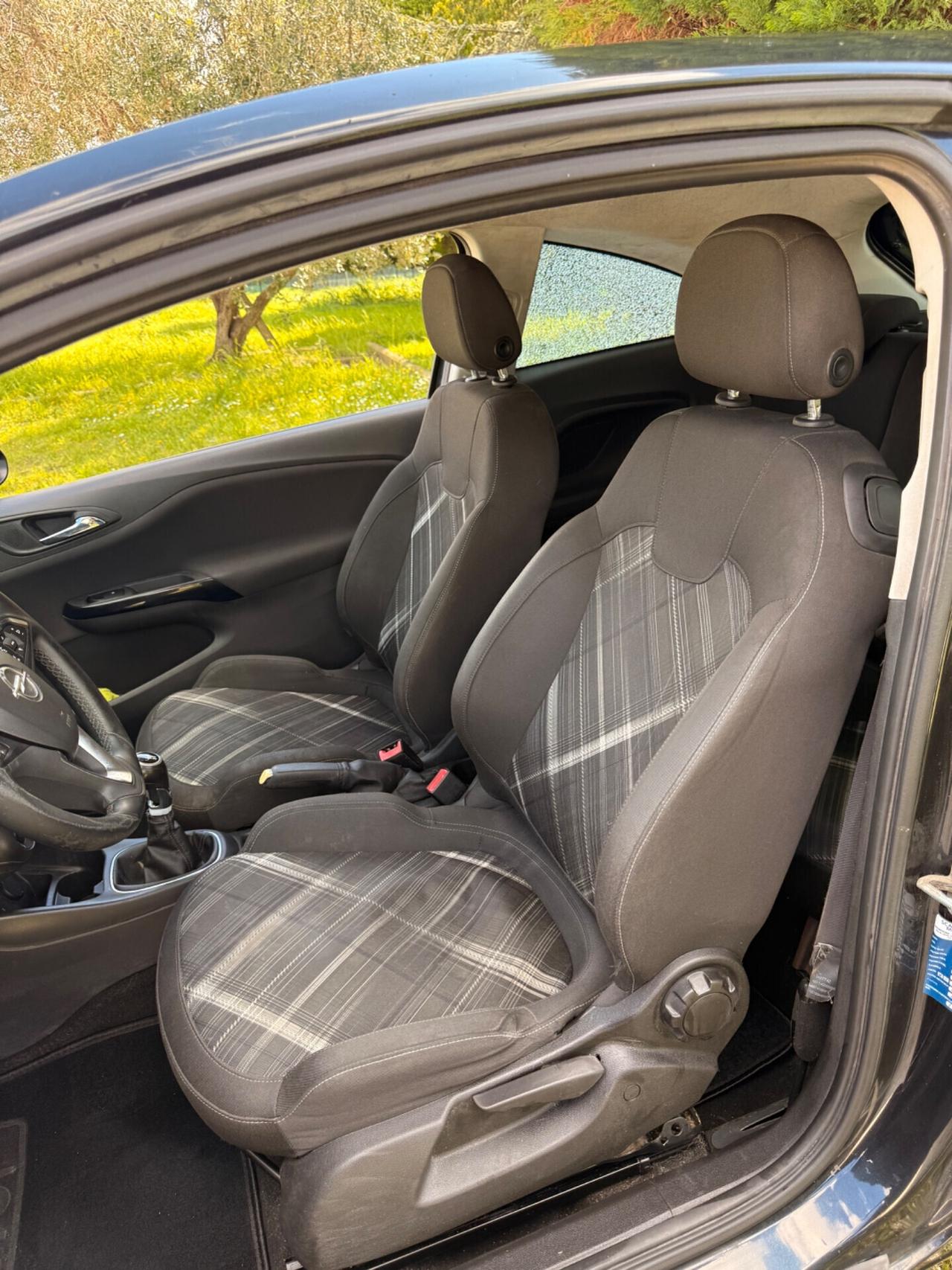 Opel Corsa 1.4 benzina GPL Euro6B NEOPATENTATI