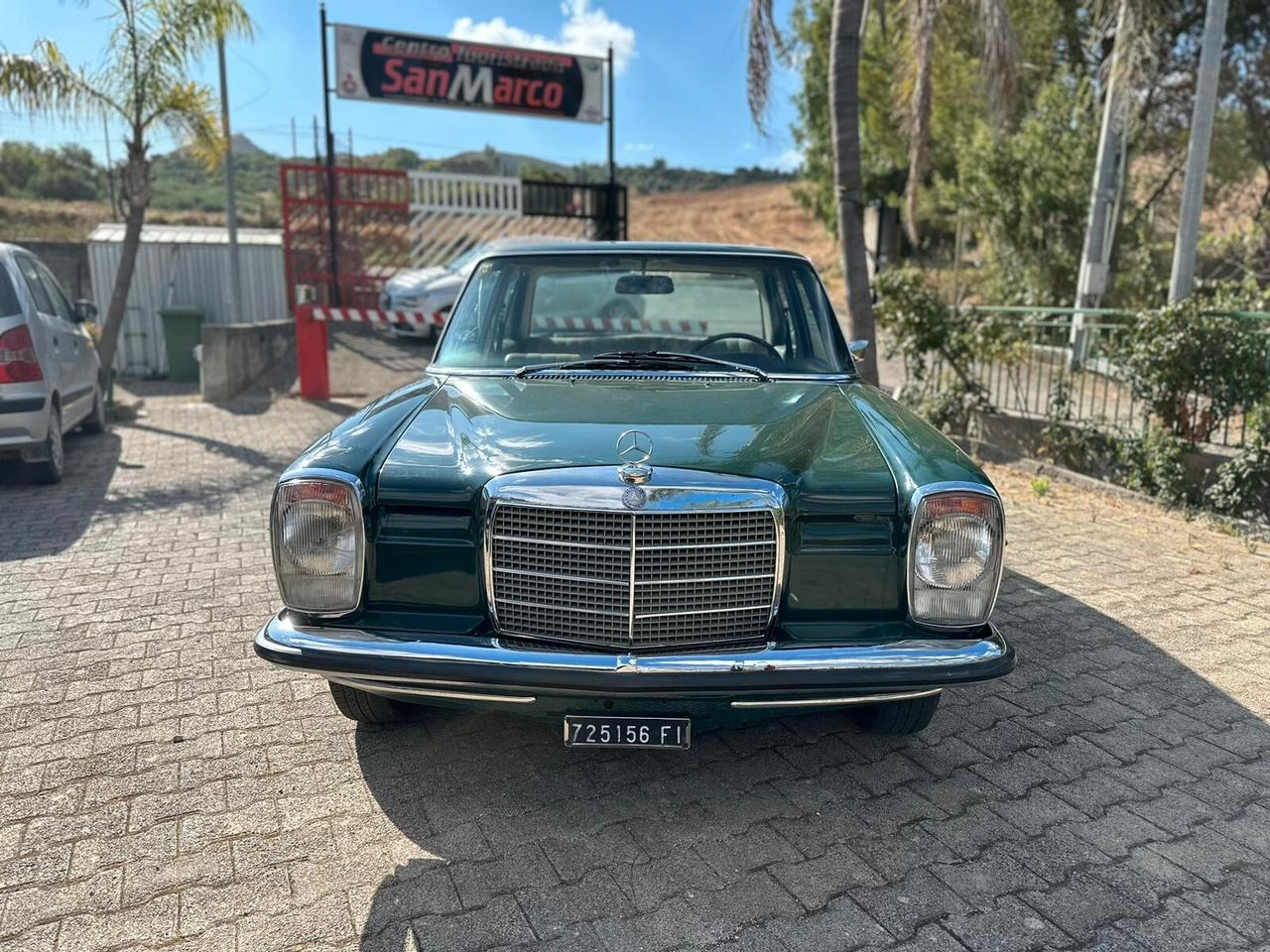 Mercedes-benz 220 220D