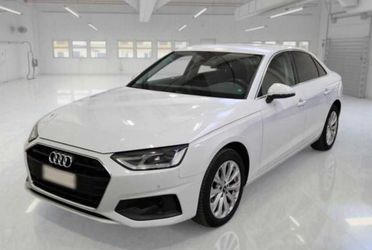 AUDI A4 30 TDI/136 CV S tronic Business
