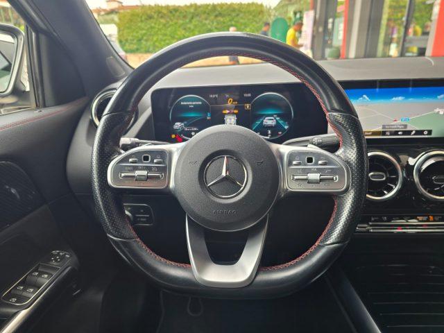 MERCEDES-BENZ GLA 200 d Automatic Premium AMG Line 19" MBUX LED Performa