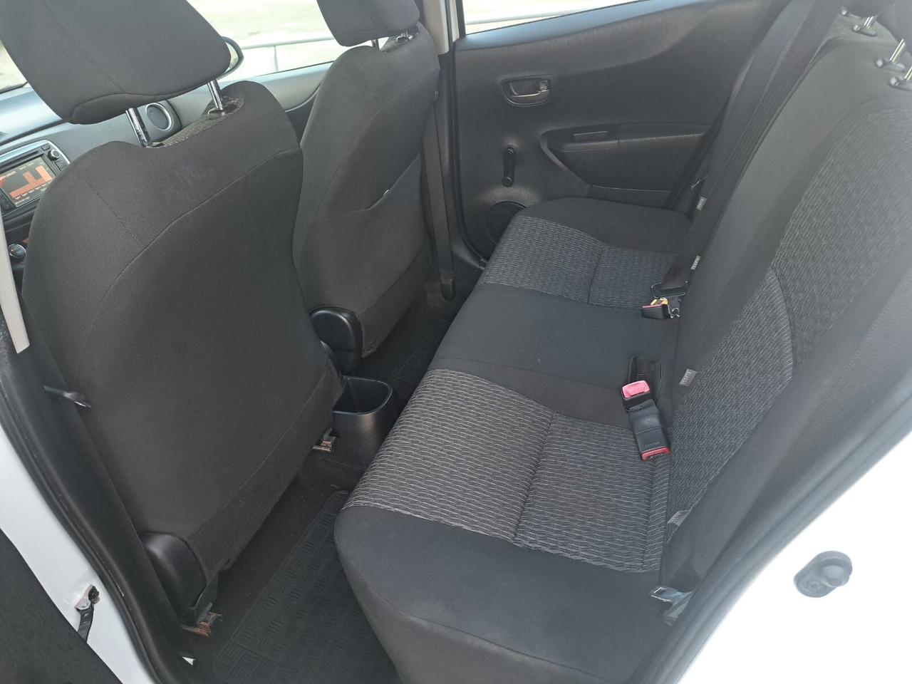 TOYOTA YARIS 1.4 DIESEL 90 CV 5 PORTE LOUNGE