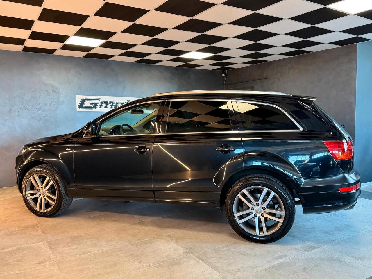Audi Q7 3.0 V6 TDI 233CV quattro tiptronic
