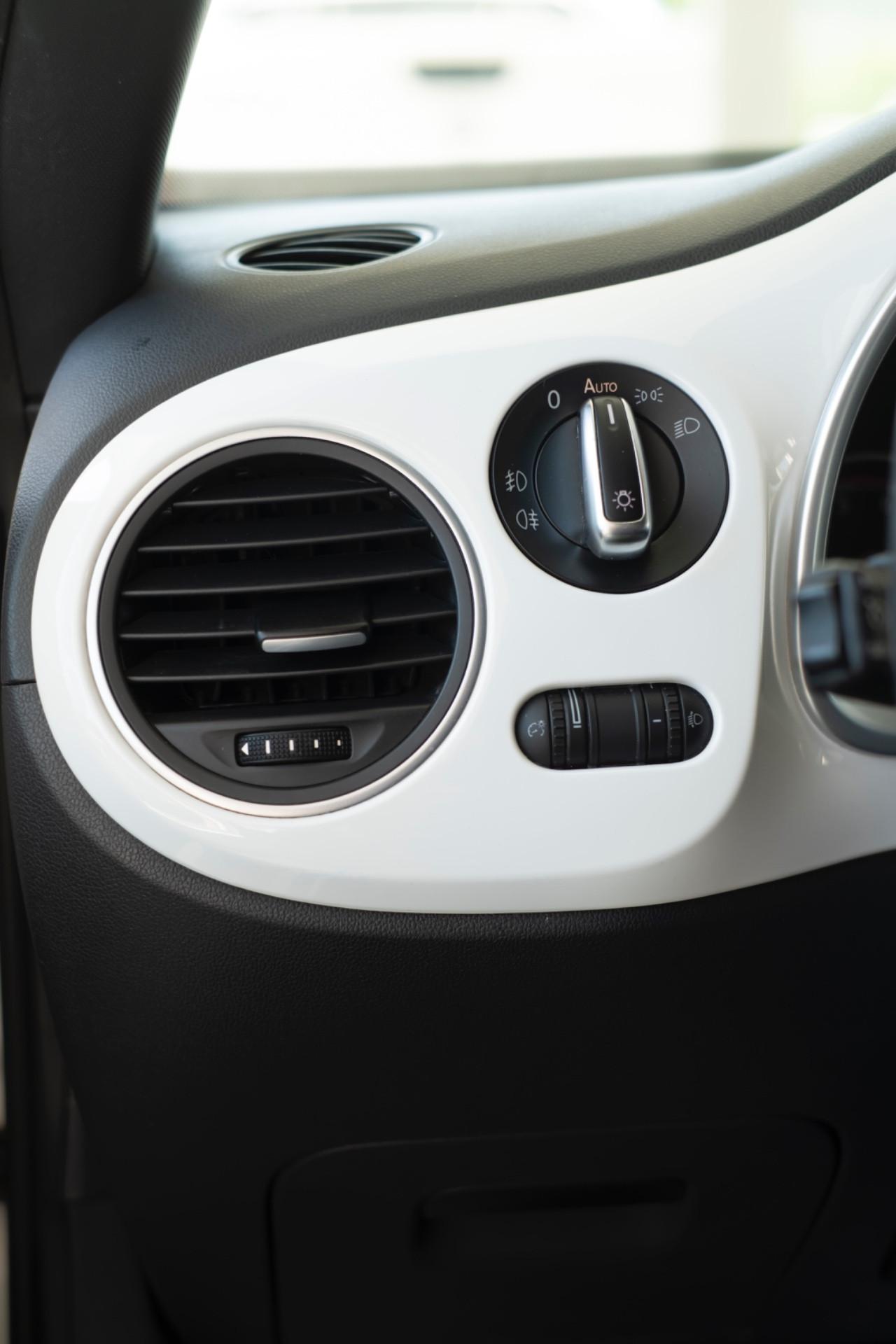 Volkswagen Maggiolino 1.6 TDI Design