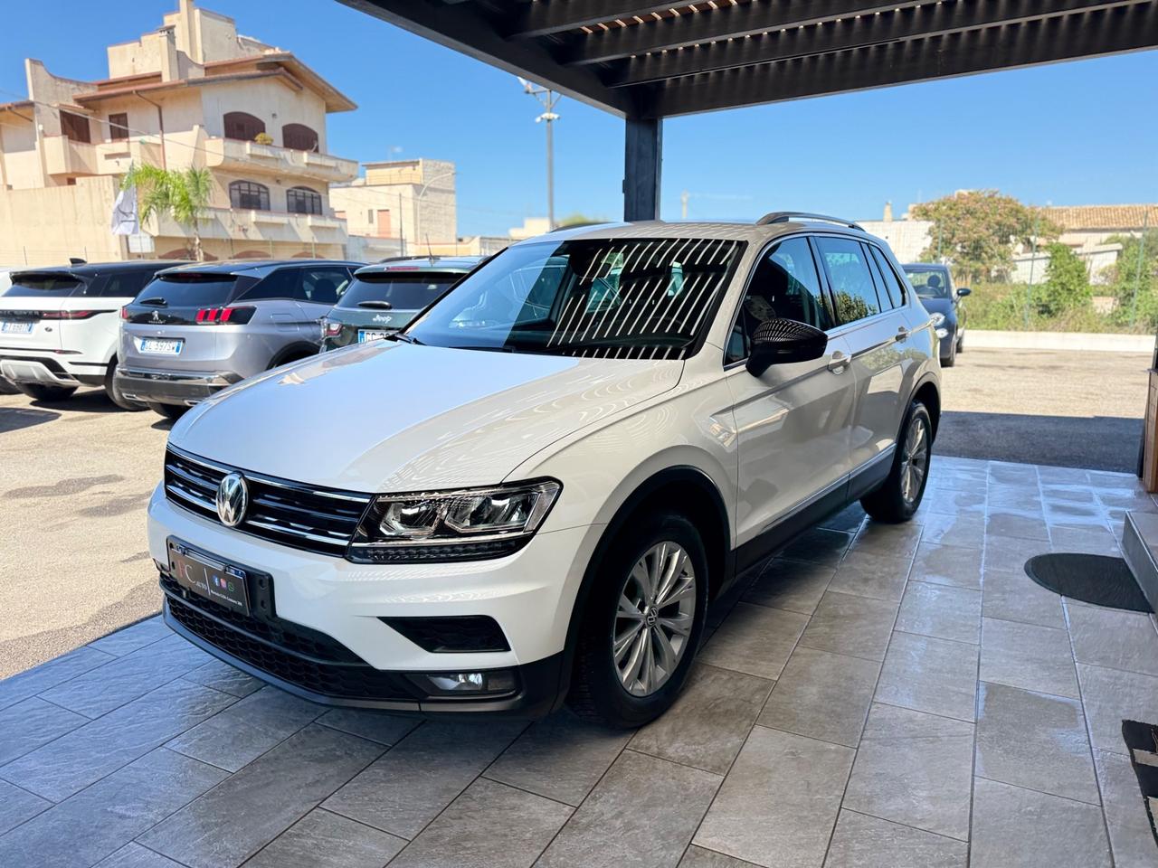 Volkswagen Tiguan 2.0 TDI SCR DSG Business BlueMotion Technology
