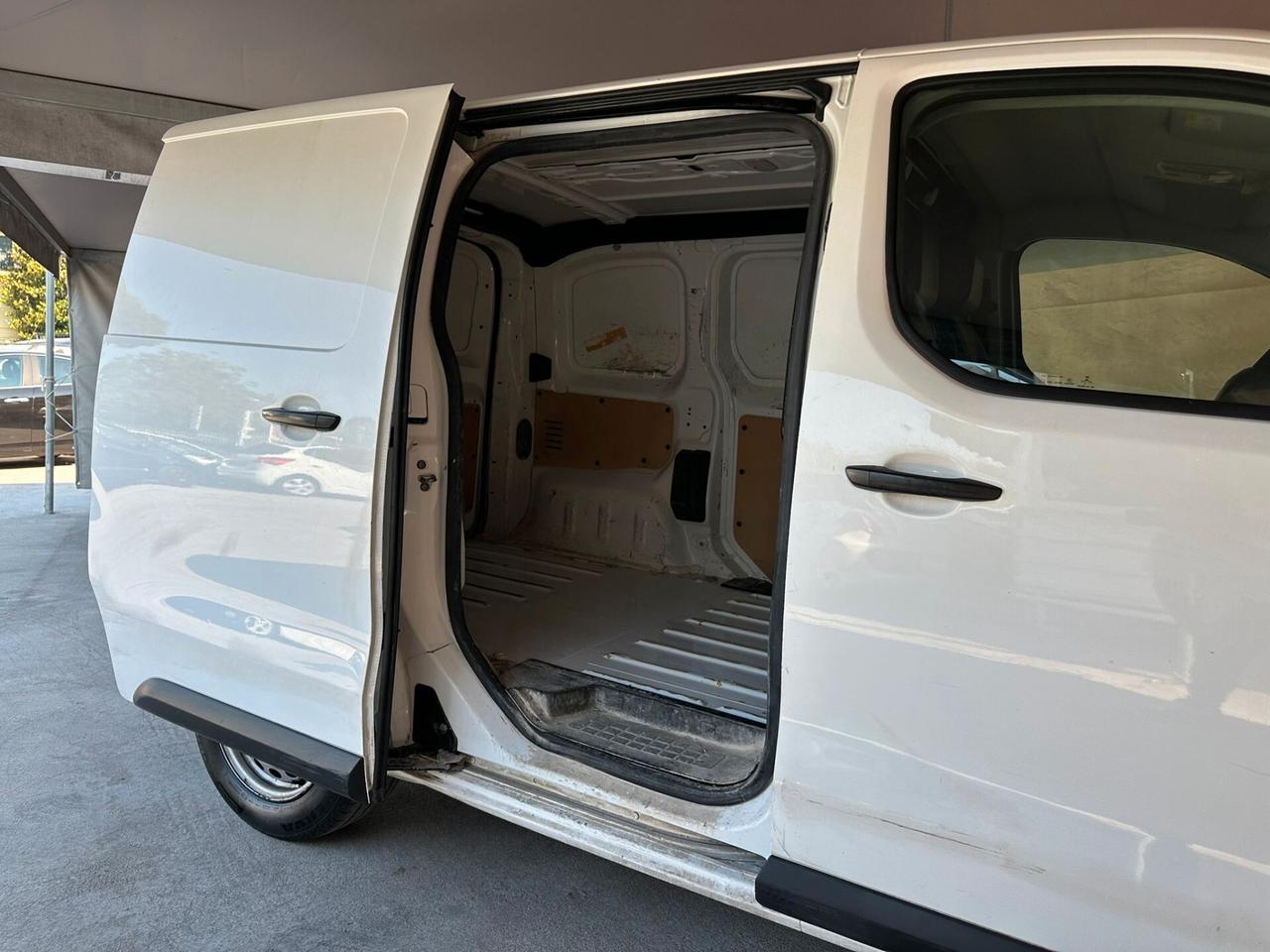 Toyota Proace Proace 1.6D 115CV S&S PC-TN Furgone Compact
