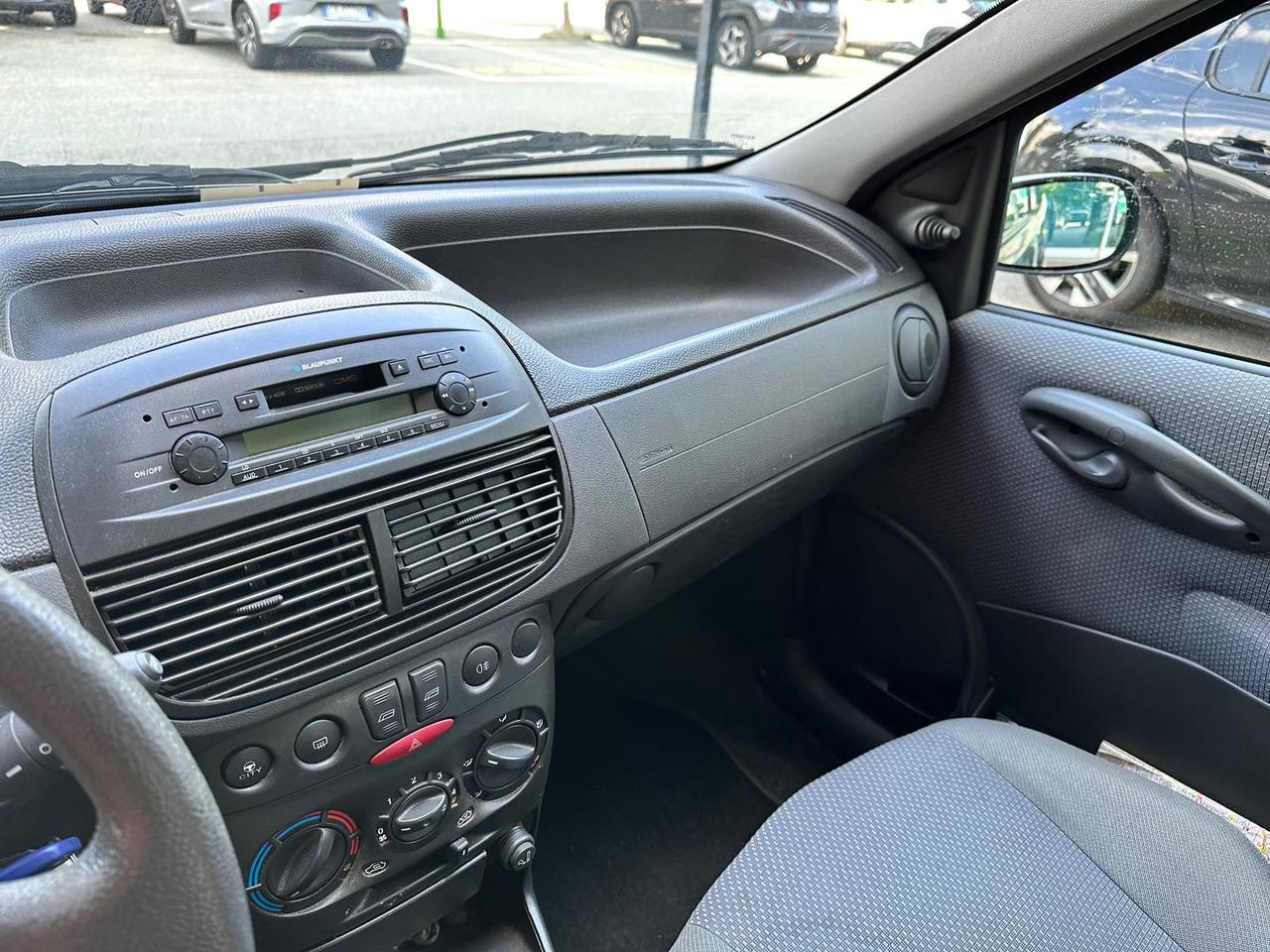 Fiat Punto 1.2 8V #6438