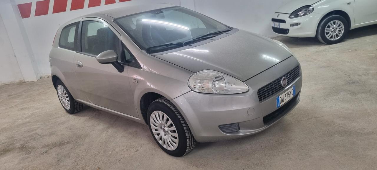 Fiat Grande Punto 1.4 3 porte Dynamic