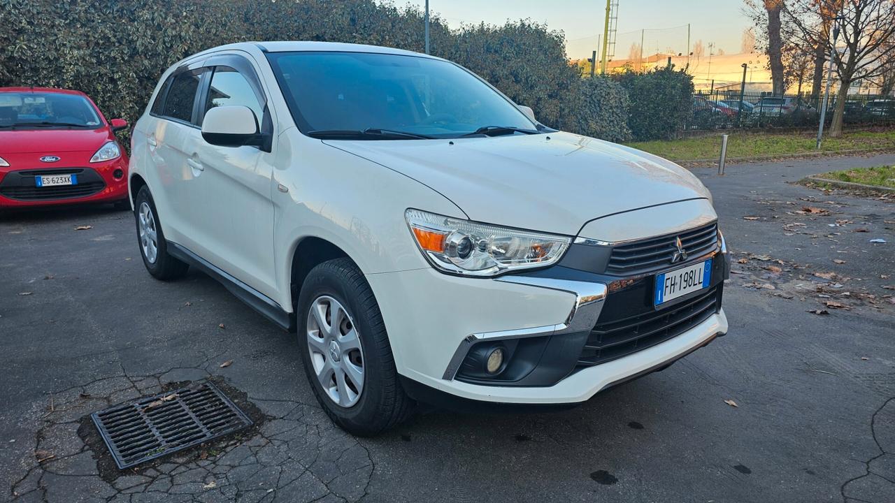 Mitsubishi ASX 1.6 2WD Invite