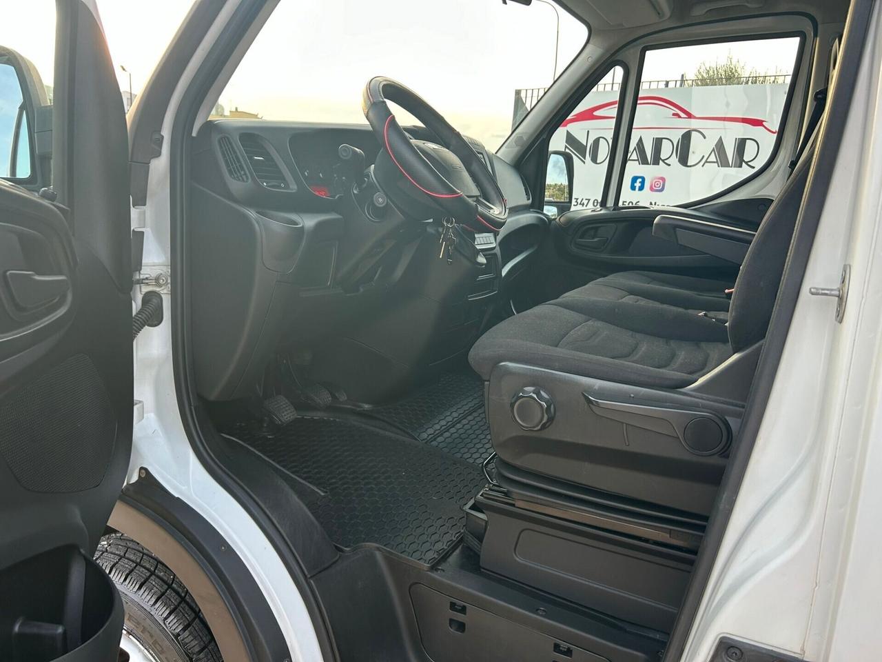 IVECO DAILY 35-13 CASSONE CON CENTINA