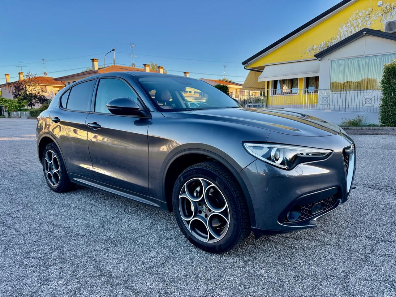 Alfa Romeo Stelvio 2.2 Turbodiesel 210 CV AT8 Q4 Business