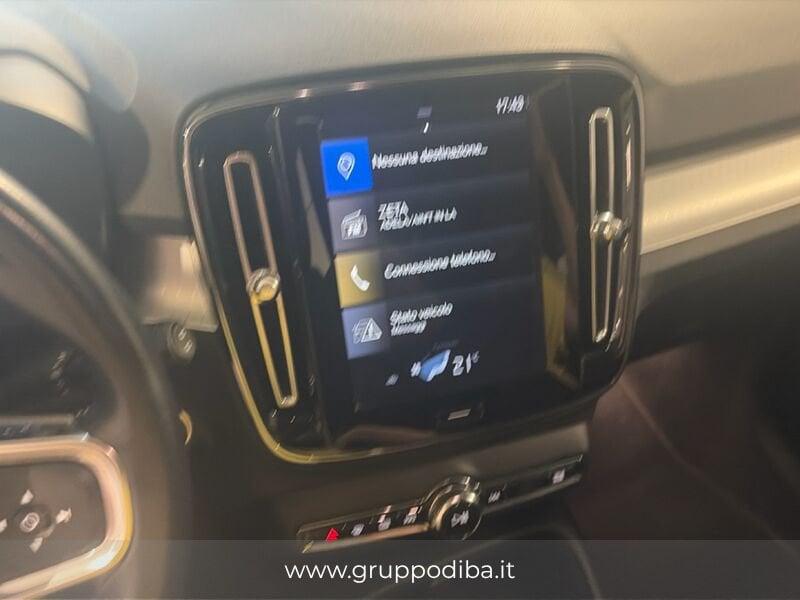 Volvo XC40 Benzina 2.0 t5 Momentum awd geartronic