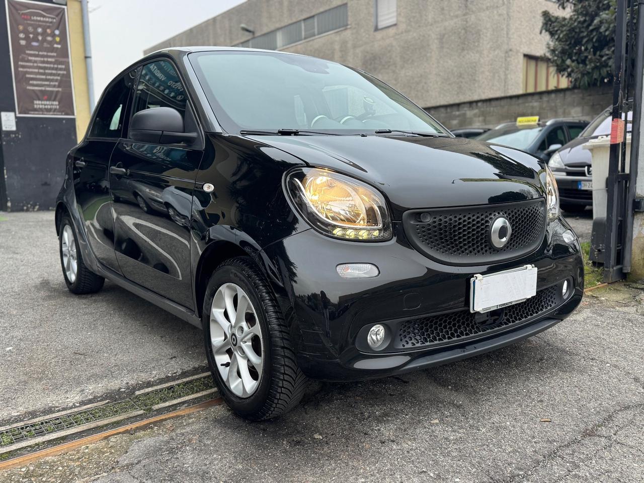 Smart ForFour 70 1.0 Prime