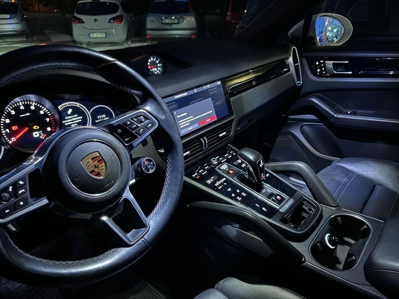Porsche Cayenne Coupé 3.0 V6 CARPLAY/KEYLESS/CHRONO/PANO
