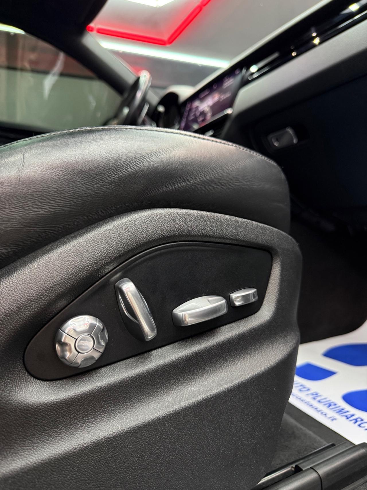 Porsche Cayenne Coupé 3.0 Benzina V6 340 CV IPER FULL