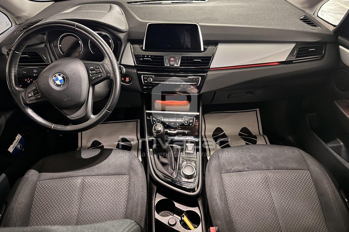 BMW 216d Active Tourer Business