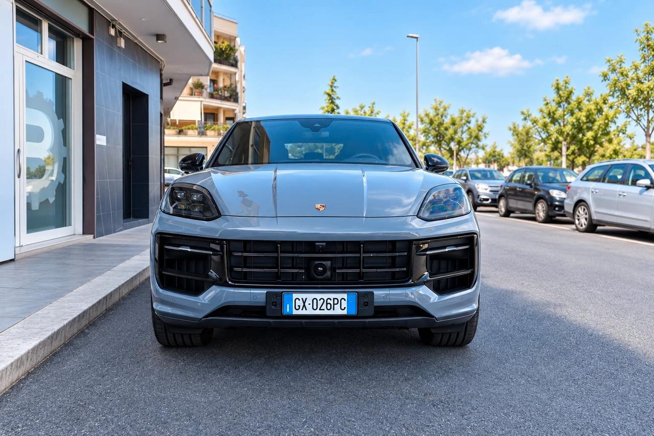 PORCHE CAYENNE S COUPè 3.0 V6 HYBRID PLUG-IN SPORT