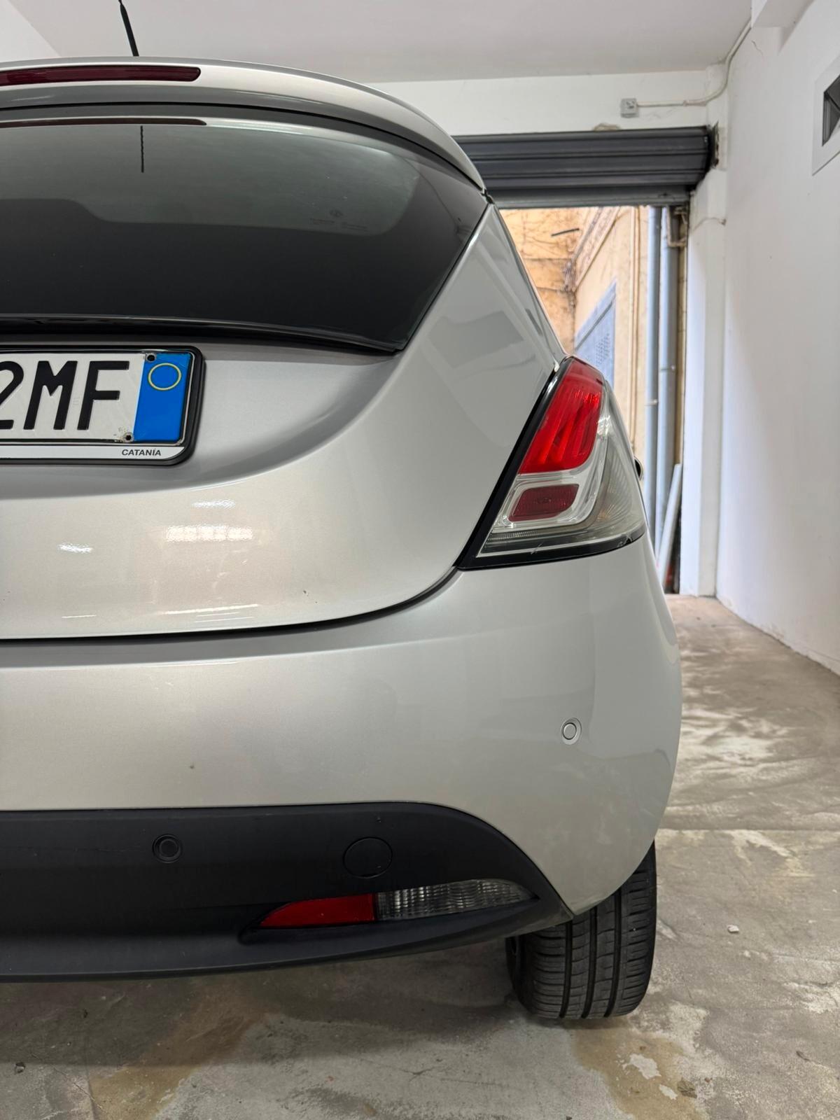 Lancia Ypsilon 1.3 MJT 16V 95 CV 5 porte S&S Gold