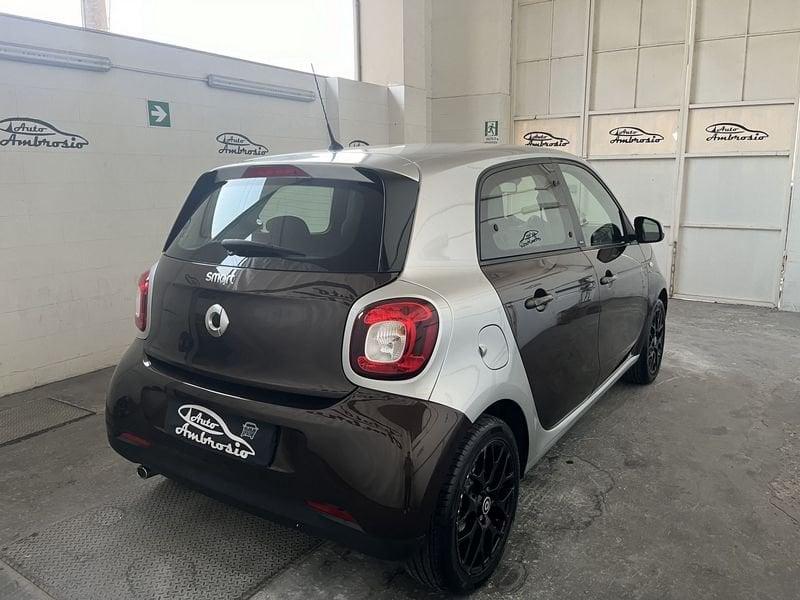 smart forfour Forfour 1.0 Passion 71cv twinamic my18 TUA DA 149,00 EURO AL MESE