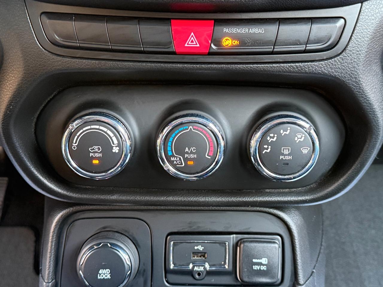 Jeep Renegade 2.0 MJT 4X4 Active Drive Sport 2017