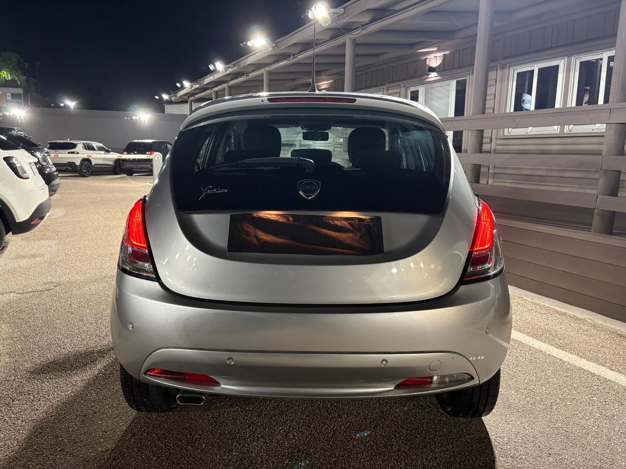 Lancia Ypsilon 1.3 MJT 16V 95 CV 5 porte S&S Platinum