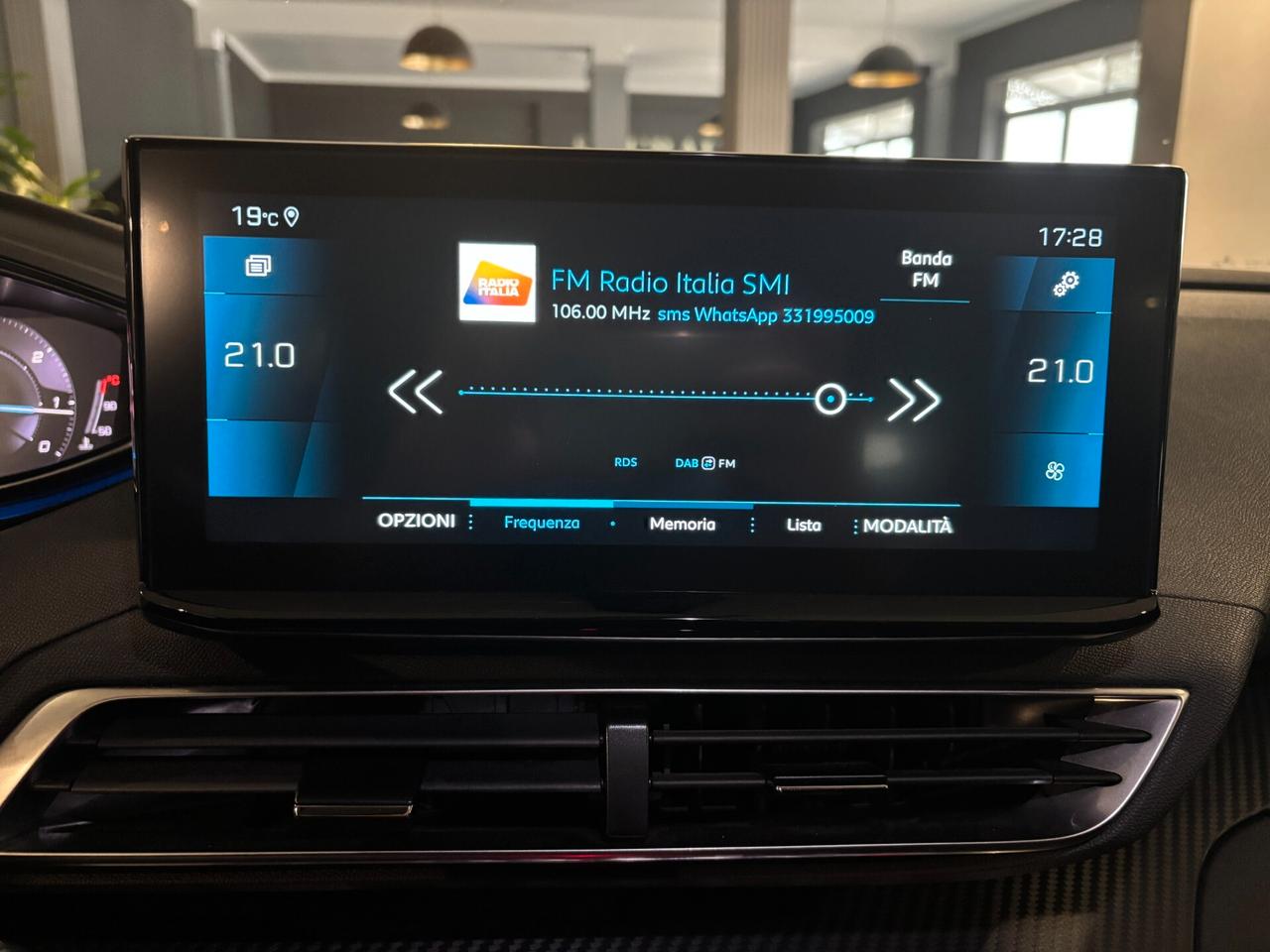 PEUGEOT 3008 1.5 BLUEHDI 130CV ALLURE 2022