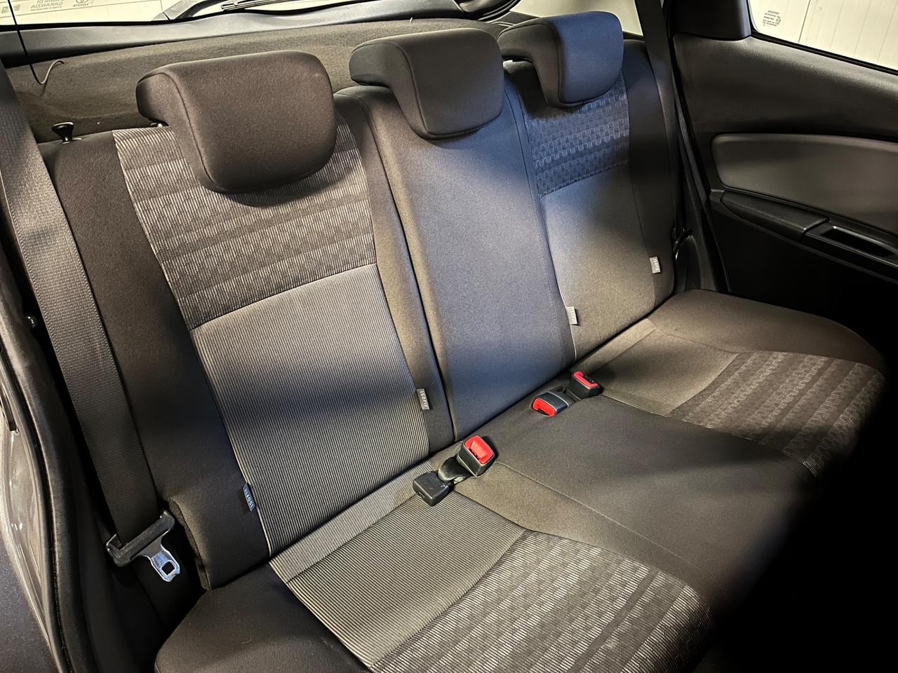 Toyota Yaris 1.0 5 porte Active