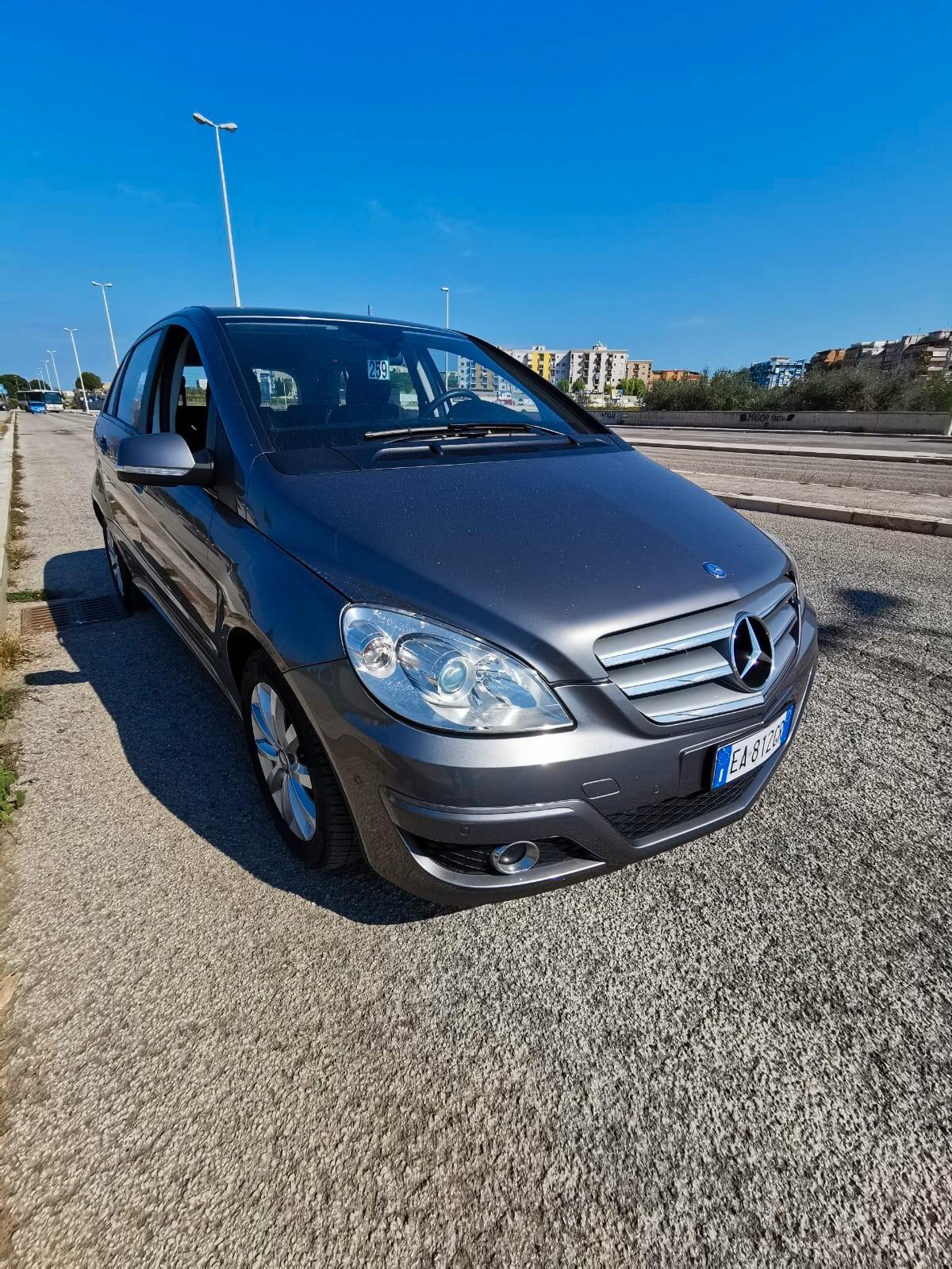 Mercedes-benz B 180 CDI Chrome solo km.94000