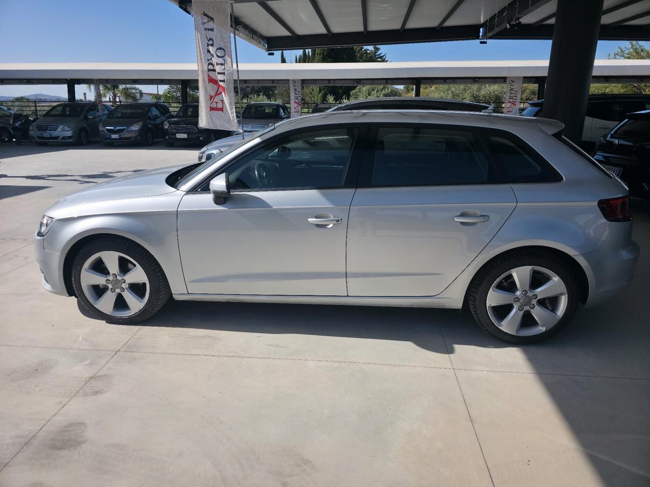 Audi A3 SPB 1.6 TDI clean diesel S tronic Ambition