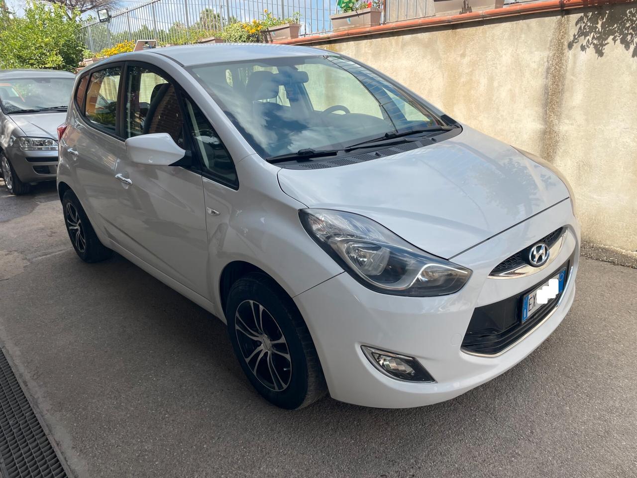 Hyundai iX20 1.4 CRDI 90 CV XPossible Full Neopatentati Tagliandata