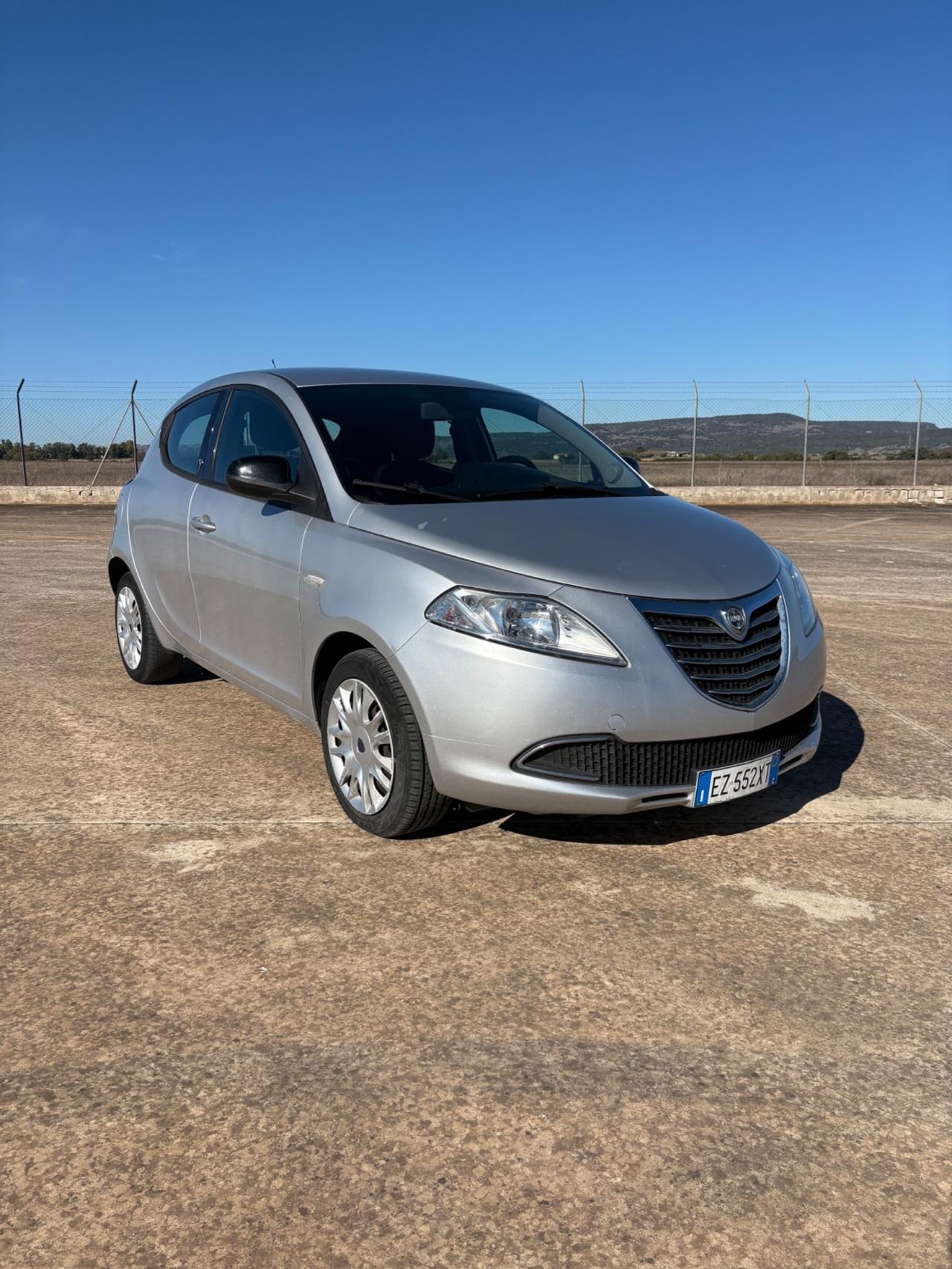 Lancia Ypsilon 1.3 MJT 16V 95 CV 5 porte S&S Elle