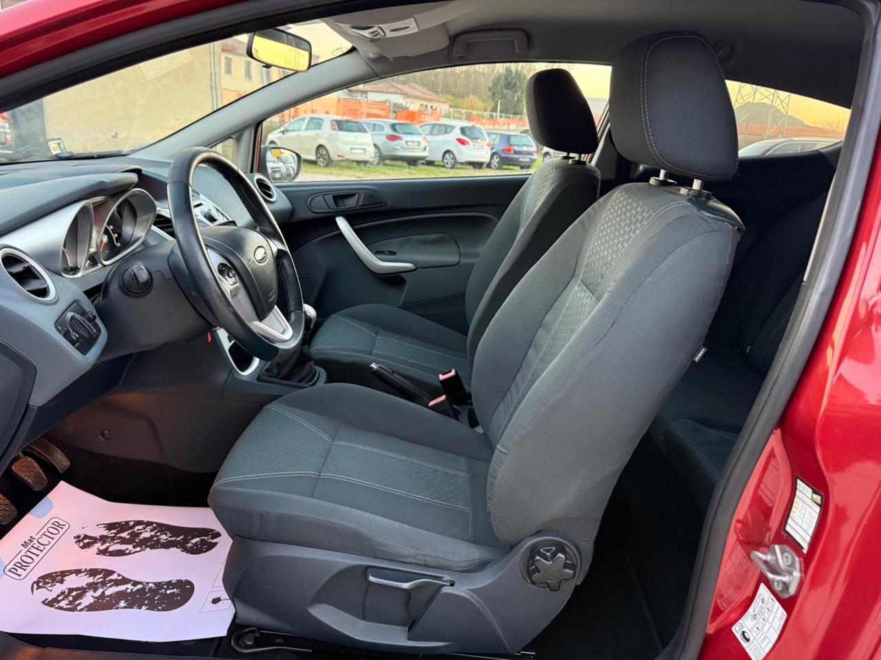 Ford Fiesta 1.4 3 porte Bz.- GPL Titanium UNICO PROP