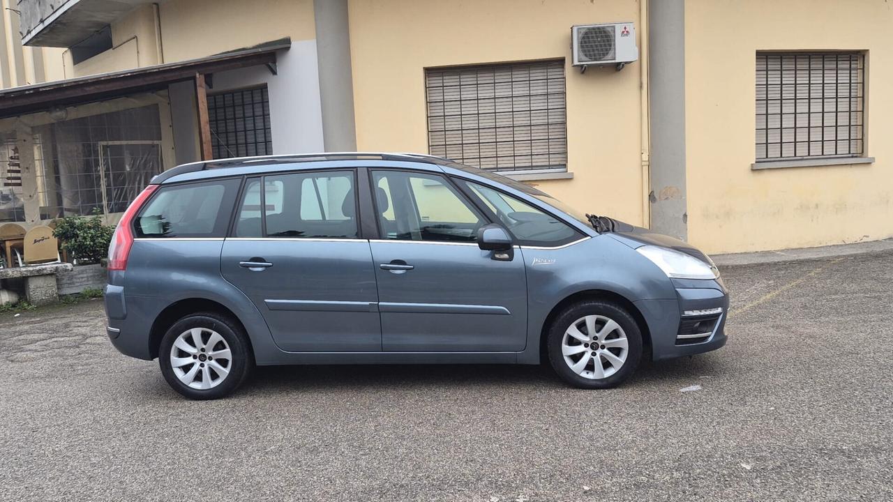 Citroen C4 Picasso 1.6 HDi 110 CV 7 POSTI