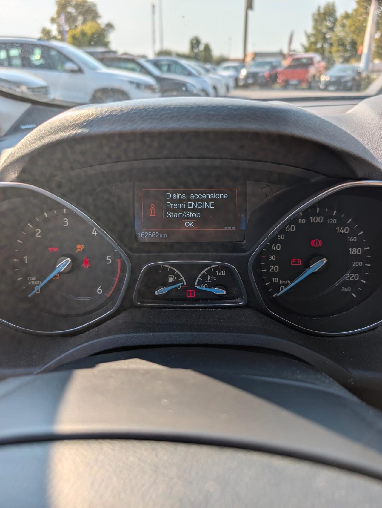 7 POSTI Ford C-Max 1.5 TDCi 120CV Start&Stop Business