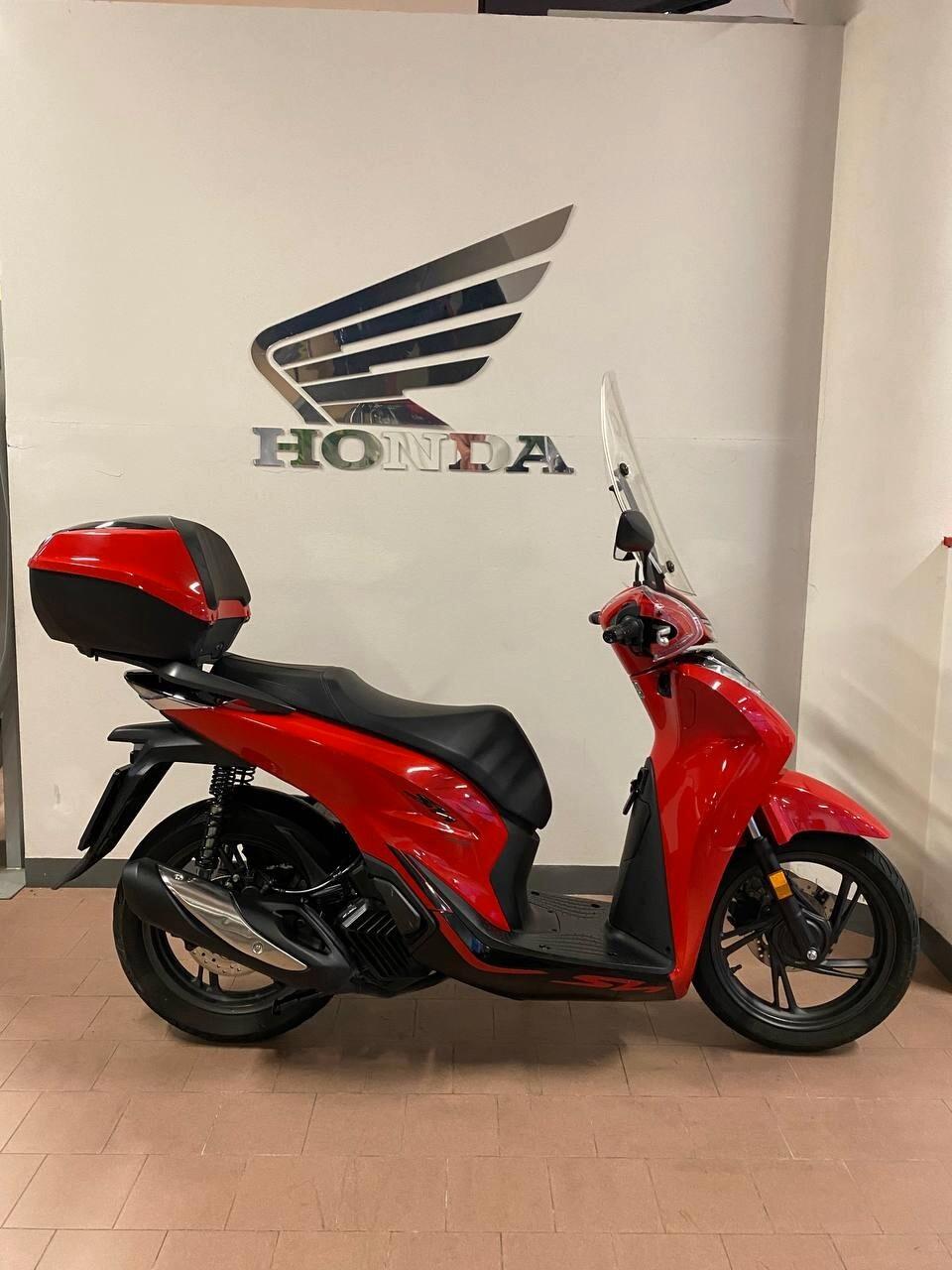 Honda SH 150 sporty
