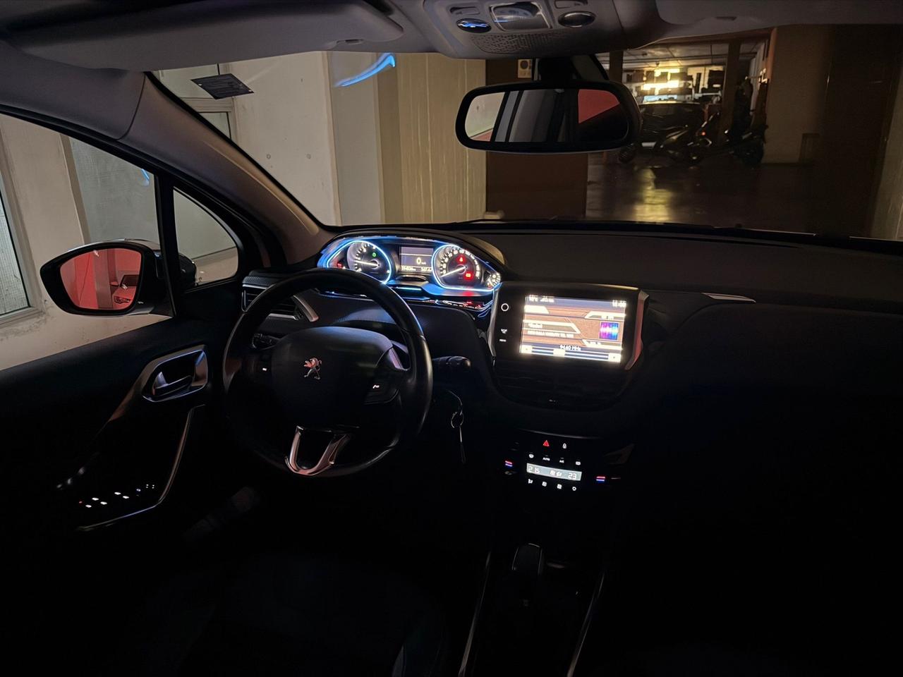 Peugeot 2008 1.6 e-HDi 92 CV Stop&Start Urban Cross