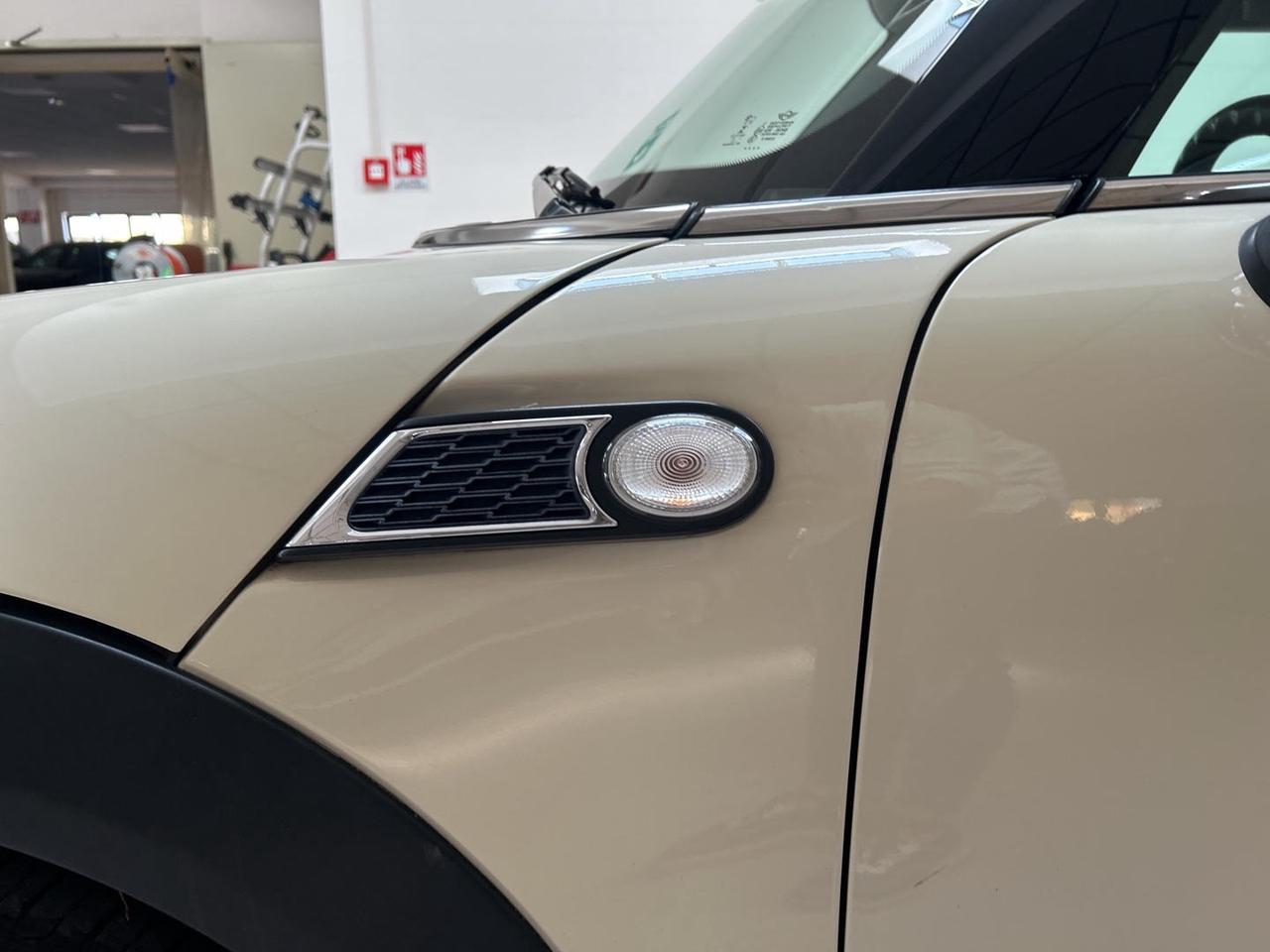 Mini Mini 1.6 Cooper 120cv