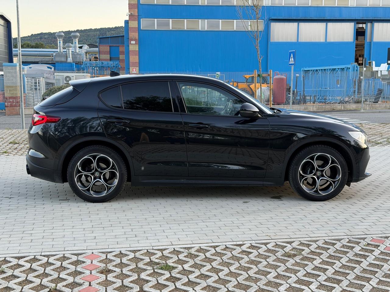 Alfa Romeo Stelvio 2.2 Turbodiesel, Unipro, Sprint, solo autostrada,cinghia fatta,tagliandi documentati.