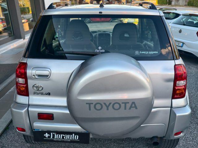 TOYOTA RAV 4 RAV4 2.0 Tdi D-4D cat 3 porte Sol