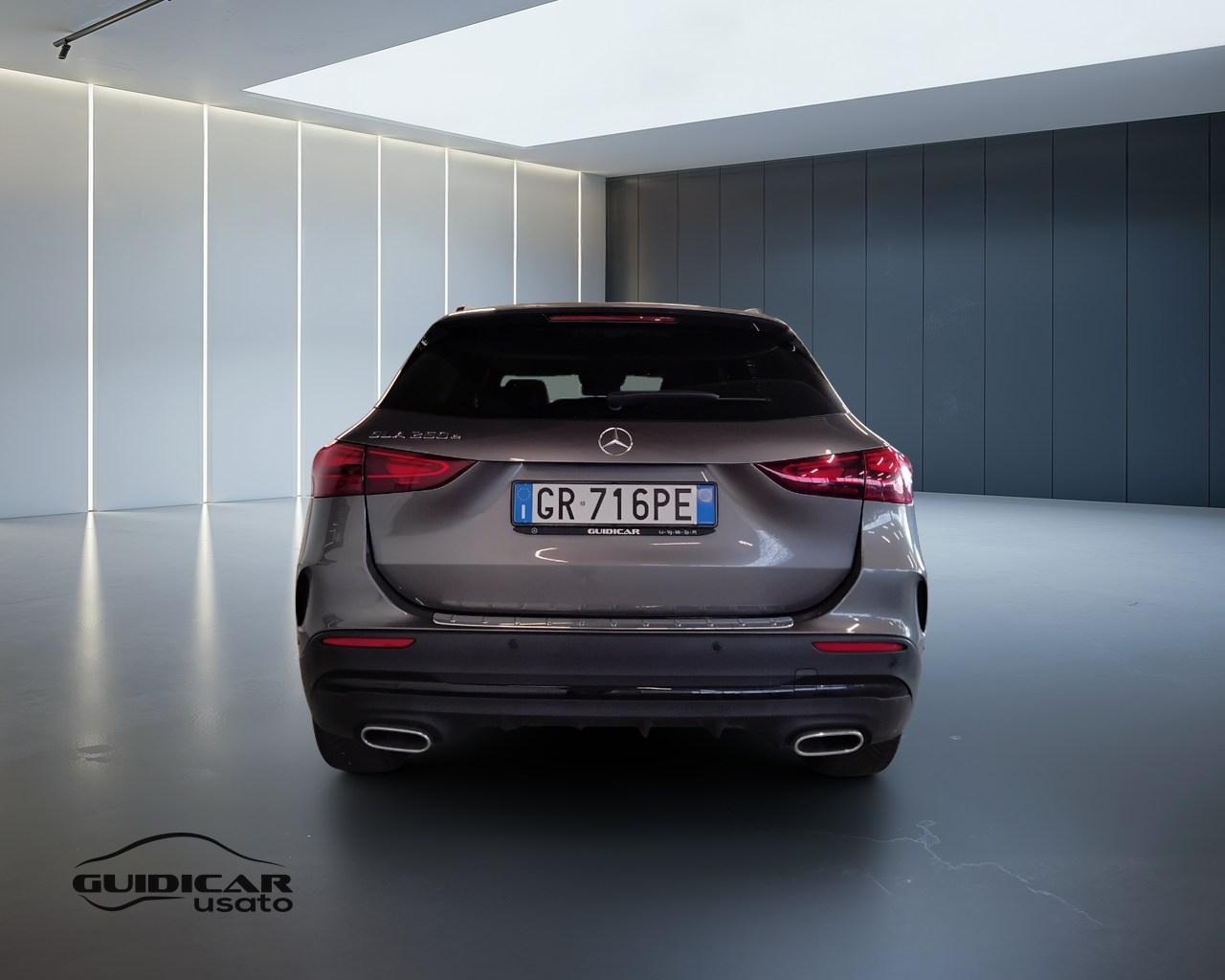 Mercedes-Benz GLA-H247 2023 - GLA 250 e phev AMG Line Advanced Plus auto