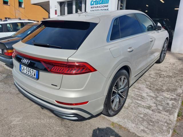 AUDI Q8 45 TDI quattro Sline tiptronic Sport