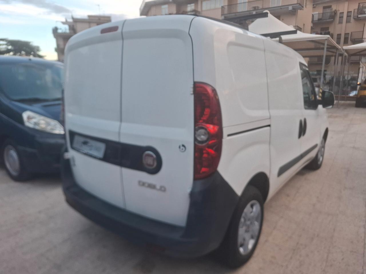 FIAT Doblo Doblò 1.6 MJT PC-TN Cargo Lamie