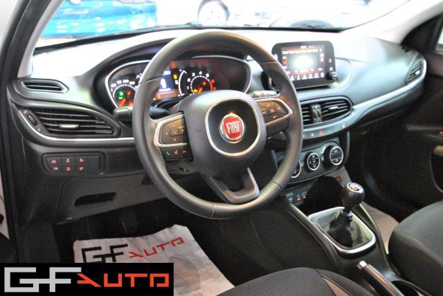 Fiat Tipo Tipo 5 porte II 2016 5p 1.4 tjt Lounge Gpl 120cv