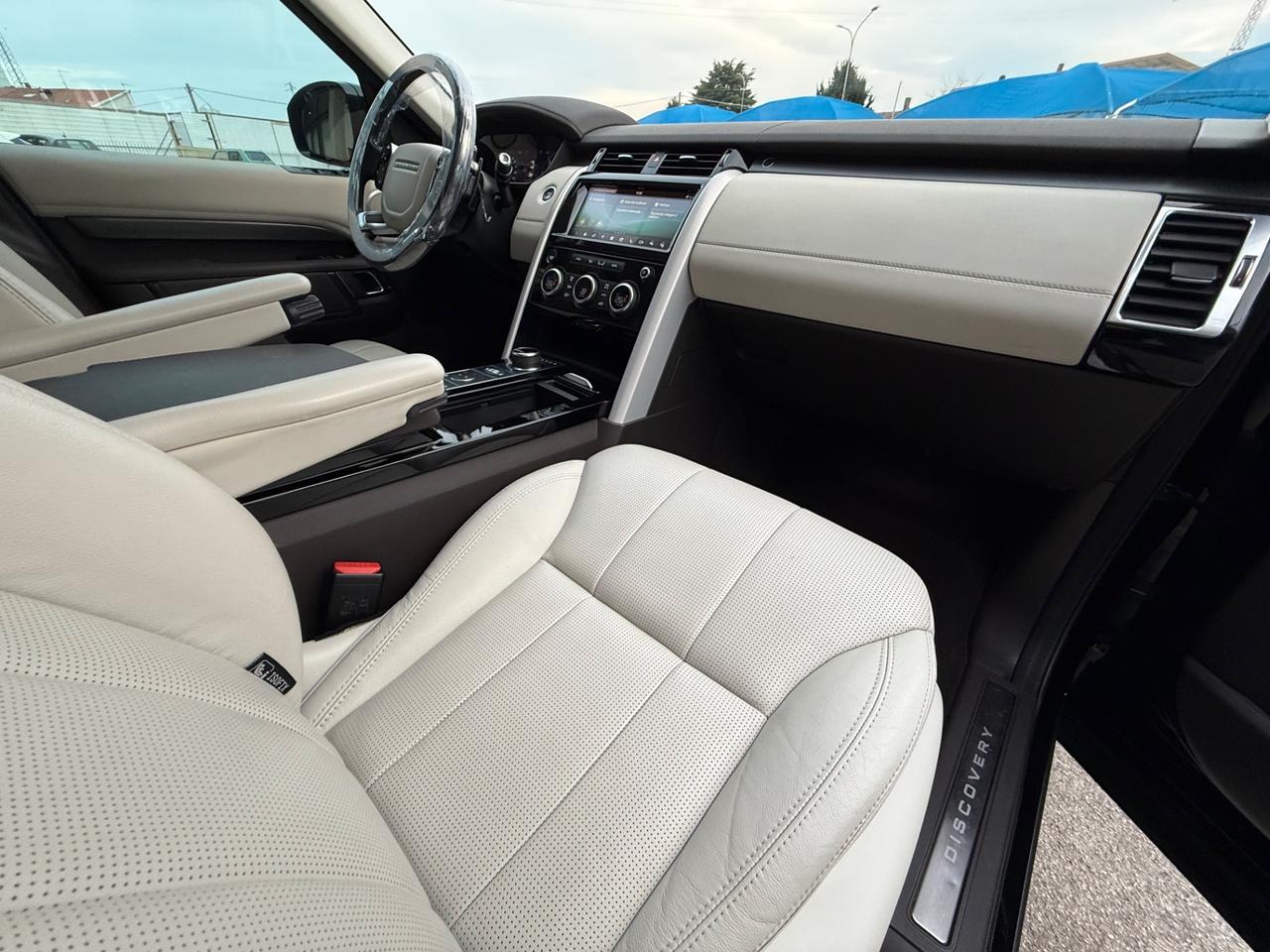 Land Rover Discovery 5 - 2.0 SD4 240 CV HSE