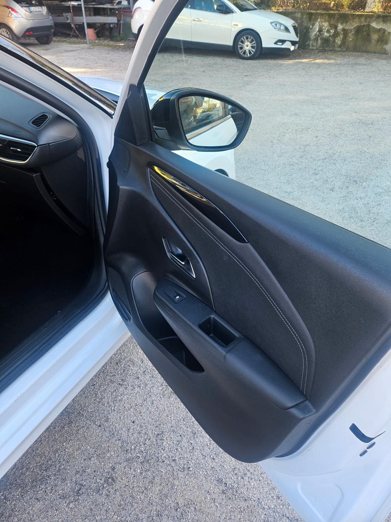 Opel Corsa 1.5 D 100 CV Elegance